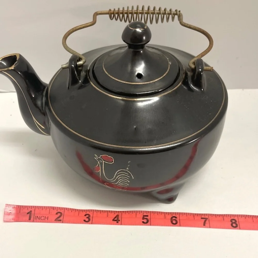 Vintage Japanese‎ Redware Teapot Gold Trim 1960’s